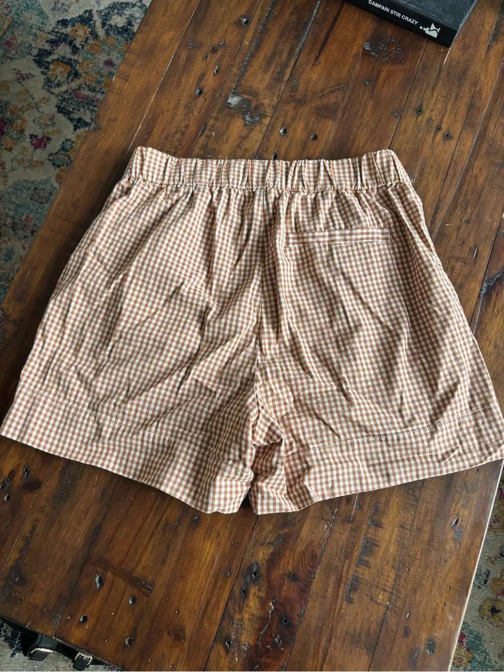 Everlane Easy Short in orange & Cream Gingham - Picture 2 of 8